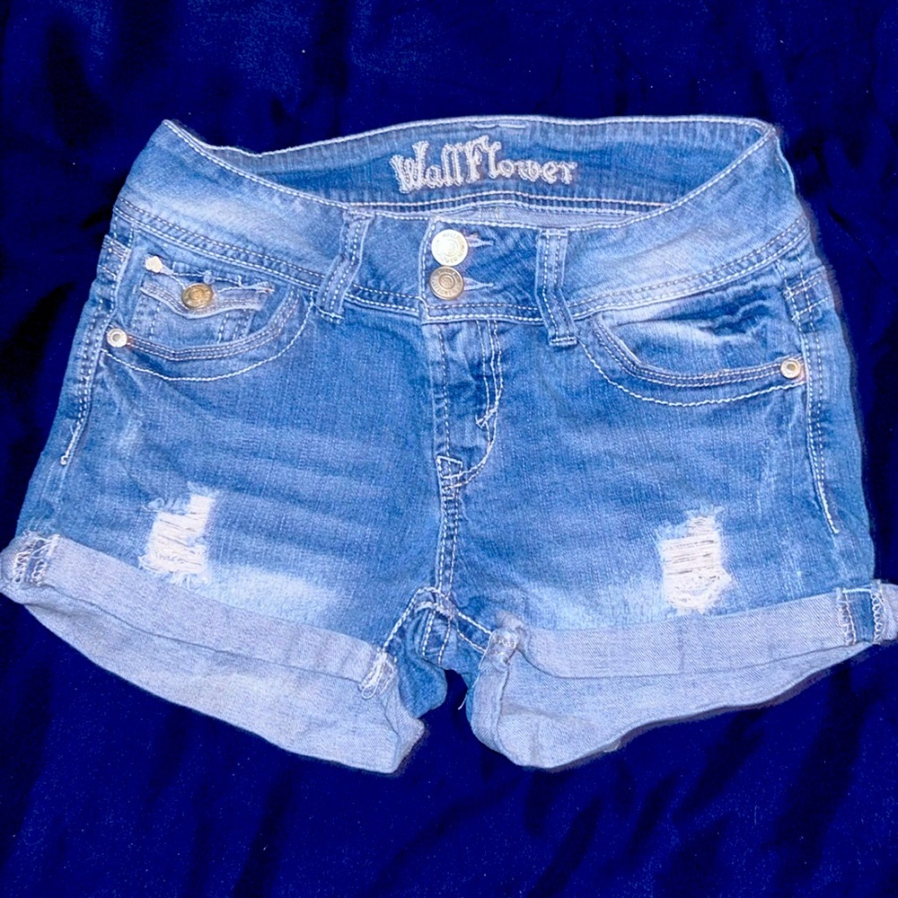 Wallflower Jean shorts size 5